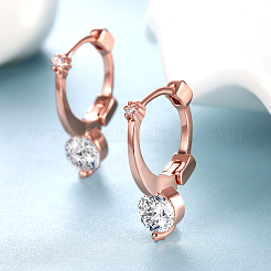 Orecchini a cerchio di moda popolare in ottone con micro pavé di zirconi cubici&nbsp;EJEW-BB15420