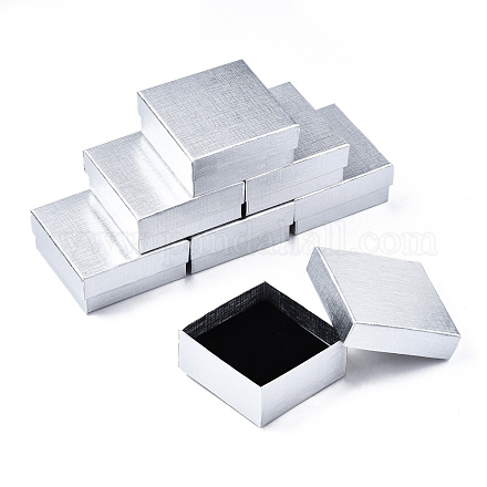 厚紙のジュエリーボックス  リングのために  ピアス  ネックレス  内部のスポンジ  正方形  銀  7.4x7.4x3.2cm CBOX-S018-08F-1