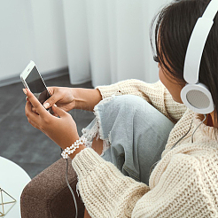 5 шт. 5-х цветные эластичные резинки и пластиковые резинки для волос с имитацией жемчуга для фиксации хвостиков OHAR-DC0001-03