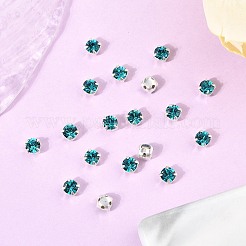 Cristal preciosa® maxima dans une coupelle à coudre&nbsp;Y-PRC-SS16-60230-S