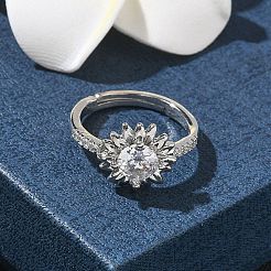 Женские кольца из латуни с цветком и прозрачными кубическими цирконами RJEW-Z111-01P