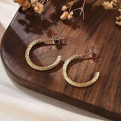 Серьги-гвоздики в форме буквы С из нержавеющей стали 304&nbsp;EJEW-R017-03G-01