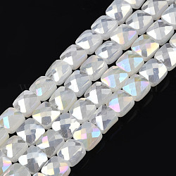 Chapelets de perles en verre opaque de couleur unie, de couleur plaquée ab , facette, carrée, blanc crème, 6.5x6.5x4.5mm, Trou: 1.2mm, Environ 97~99 pcs/chapelet, 25 pouce (63.5 cm)