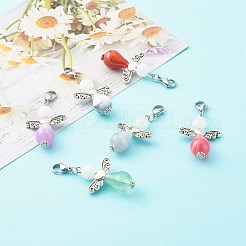 アクリルパーツ  アクリル天然石風ビーズ  チベットスタイルの合金ビーズと304ステンレススチールのロブスタークロウ留め金  翼を持つティアドロップ  ミックスカラー  47mm&nbsp;HJEW-JM00507