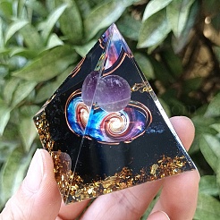 オルゴナイトピラミッド樹脂エネルギー発生器  レイキ天然アメジストと黒曜石のチップが内蔵されており、自宅やオフィスのデスクの装飾に使用できます。  50mm&nbsp;PW-WGD0C78-01