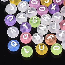 Perles en acrylique transparente, trou horizontal, plat rond avec la lettre, couleur mixte, 7x3.5mm, Trou: 1.2mm, environ 3300 pcs/500 g
