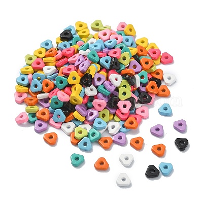 塗装合金ビーズをスプレー 三角形 ミックスカラー 4.5x5x1.5mm 穴：1.4 