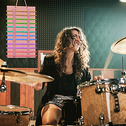 Настенные витрины из мягкого фетра и дерева&nbsp;ODIS-WH0330-001A