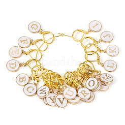 26 шт. плоские круглые с буквой a~z эмалированные подвески-маркеры фиксирующих стежков HJEW-TAC0089