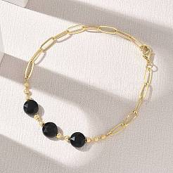 Bracelets en laiton avec perles rondes plates à facettes en onyx noir naturel (teint et chauffé) et chaîne trombone.&nbsp;GG-CBA37F5-02G-12