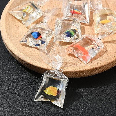 7 шт. подвески из смолы 7 стилей с железным соединительным кольцом RESI-YW0002-04-1