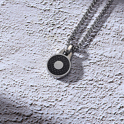 Colliers pendentifs ronds plats en acier inoxydable 304 pour hommes&nbsp;WG121E7-01