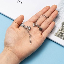 鉄アジャスターチェーン  リボン端部を有します  合金カニカンとティアドロップチャーム  プラチナ  長さ33mm  カニカン:12x7x3mm  クリップ：8x7.5mm  チェーンエクステンダー：8x8x6mm。&nbsp;IFIN-P006-01