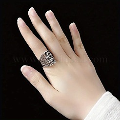 女性のための真鍮の指輪  花柄  プラチナ  usサイズ7（17.3mm）&nbsp;FS-WG2734C-07