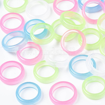 Plastic rings hot sale for fingers