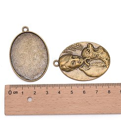 Pendentif cabochon homme et chien sculptés en alliage tibétain sculpté&nbsp;TIBEP-M018-27AB-NF