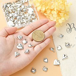 100 個 10 スタイル ハート チベット スタイル合金チャーム ペンダント  バレンタインデーのために  カドミウムフリー＆鉛フリー  アンティークシルバー  9~16x7~11.5x2.5~5mm  穴：1.2~2mm  10個/スタイル&nbsp;TIBEP-CJ0002-69