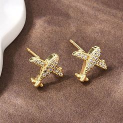 Orecchini a bottone in ottone con micro pavé di zirconi cubici trasparenti e aeroplano&nbsp;LS-EJEW-F400-16G