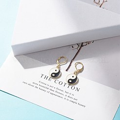 陰陽合金エナメルダングルフレンチフックピアスとフラットラウンド  女性のための真鍮のアクセサリー  ゴールドカラー  ブラック  33mm  ピン：0.7x0.9mm&nbsp;EJEW-JE04893-03
