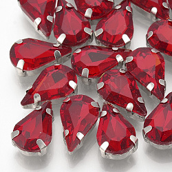 Cose en el rhinestone, Enlaces multifilares, Diamantes de imitación de cristal, con ajustes de puntas de latón, accesorios de prendas de vestir, facetados, lágrima, Platino, rojo, 8x5.5x4mm, agujero: 0.8~1 mm