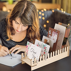 Полые деревянные подставки с бантом для держателя карт&nbsp;ODIS-WH0031-03