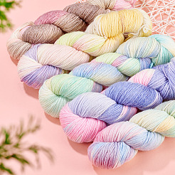 1 моток пряжи 80% шерсть 20% акрил радужного сегментного крашения OCOR-TA0003-02E