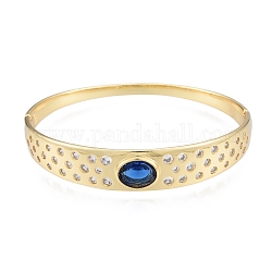 Bracciale rigido con cerniera ovale in zirconi cubici, gioielli in vero ottone placcato oro 18k per le donne, blu medio, diametro interno: 2-1/8x2-3/8 pollice (5.3x6 cm)