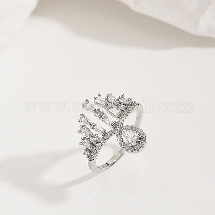 Женские кольца на палец из латуни с микропаве и кубическим цирконием LK0188-4-1