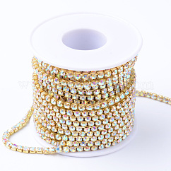 Chaînes en laiton avec strass, avec bobine, strass chaînes de tasse, brut (non plaqué), sans nickel, cristal ab, 4mm, environ 10 yards / rouleau