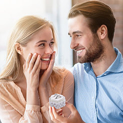 Бархатные коробочки для парных колец&nbsp;VBOX-WH0019-001