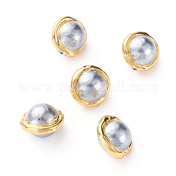 Perles nacrées en coquilles, avec bord en laiton plaqué or, ronde, alice bleu, 17~20x14~15mm, Trou: 0.8mm
