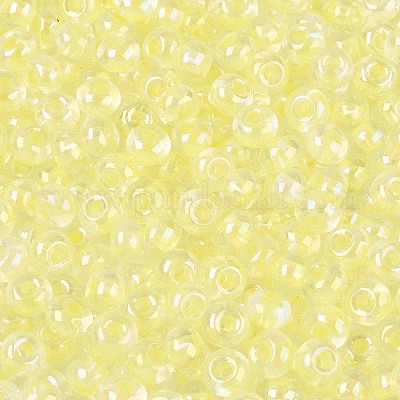 Внутри цветные прозрачные стеклянные бусины&nbsp;SEED-T009-01I-1