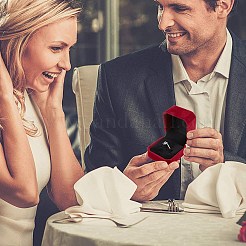 Квадратные бархатные кольца VBOX-WH0002-01B