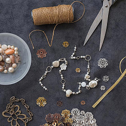 450 шт. 9 стиля тибетских сплавных бусин-цветочков TIBE-GO0001-01