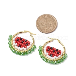 銅線で巻いたガラスシードビーズのスイカフープピアス  女性用304ステンレスジュエリー  レッド  36x4mm&nbsp;EJEW-TA00487
