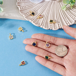 9 Stück 9 Farben quadratische Messing Micro Pave Zirkonia Charms&nbsp;KK-TA0008-31