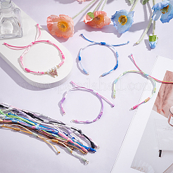 Изготовление браслетов из 12 сегмента окрашенной нейлоновой нити&nbsp;BJEW-UN00011