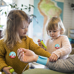 Брошь из белой жести JEWB-WH0012-050