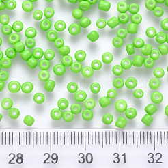 8/0 perles de rocaille rondes en verre de peinture de cuisson&nbsp;SEED-S036-01B-16