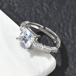 Anillos de latón y circonita cúbica transparente&nbsp;CU-CBA7E55-09P