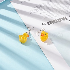 Orecchini pendenti a forma di anatra in resina color oro con perle naturali&nbsp;EJEW-TA00147