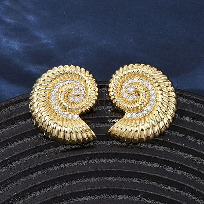 Серьги-гвоздики из латуни с микропаве из прозрачных кубических цирконий в форме ракушки EJEW-H165-07G-1