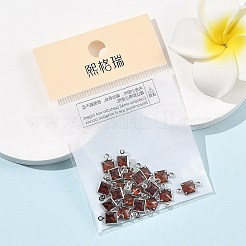 Breloques carrées en laiton pavé de zircone cubique shegrace&nbsp;XGRQ2O169-440B-P