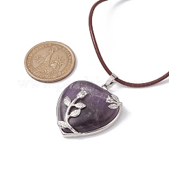 Collar con colgante de corazón de amatista natural y cordones de piel de vacuno.&nbsp;NJEW-JN04598-01