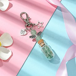 ペンダントの装飾の中に天然グリーン アベンチュリンが入ったガラスの願いのボトル  スター＆ハートのチベットスタイル合金と回転カニカンチャーム  86mm  ペンダント：58x21.5x13mm&nbsp;HJEW-JM01741-03
