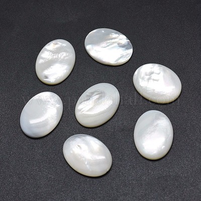 シェルカボション  オーバル  ホワイト  19.5~20.5x14.5~15x3mm&nbsp;SSHEL-E567-27A-1