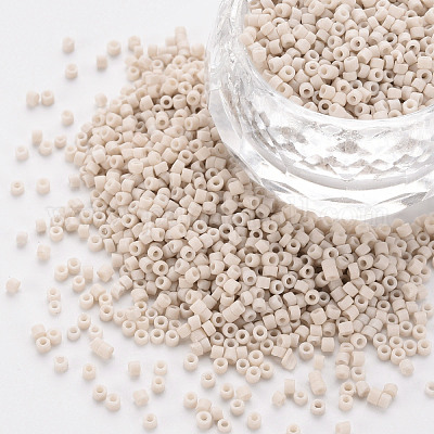 Стеклянные цилиндрические бусины SEED-S047-A-024-1