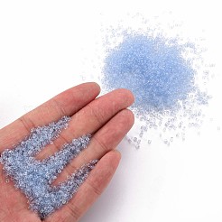 透明なガラスシリンダービーズ  シードビーズ  丸い穴  コーンフラワーブルー  1.5~2x1~2mm  穴：0.8mm  約8000個/袋  約1ポンド/バッグ&nbsp;SEED-S047-I-004