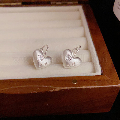 Серьги-гвоздики с застежкой в форме сердца из латуни с микропаве из прозрачных кубических цирконий FS-WGB29CA-01-1