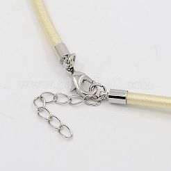 Fabrication de colliers en soie&nbsp;NFS005-17
